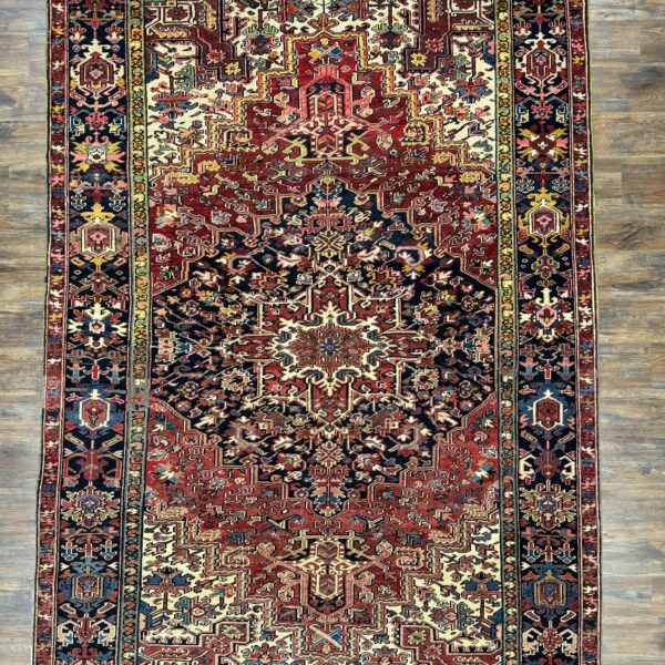 Heriz Rug - Persia (T0109)